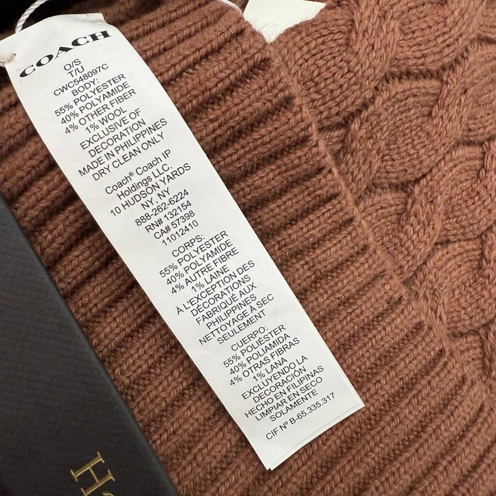 $225 Coach Cable‎ Knit Beanie & Scarf Unisex Gift Set – Dark Camel DAMAGED BOX
